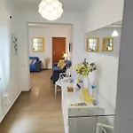 Centrico Con Terraza Y Wifi *